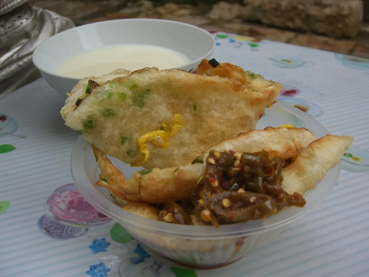Lijiang baba flatbread with spring onion and egg