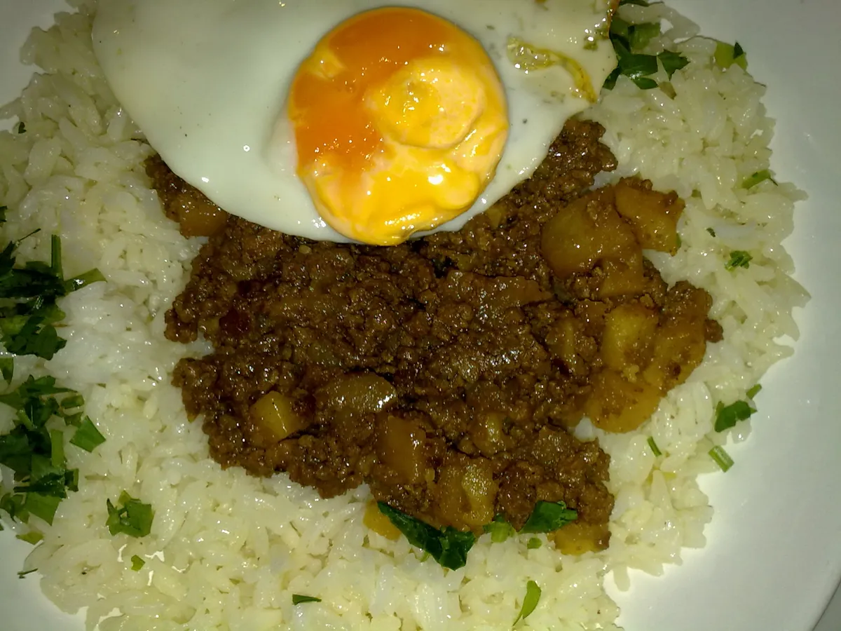 Minchi, a Macanese minced-meat dish
