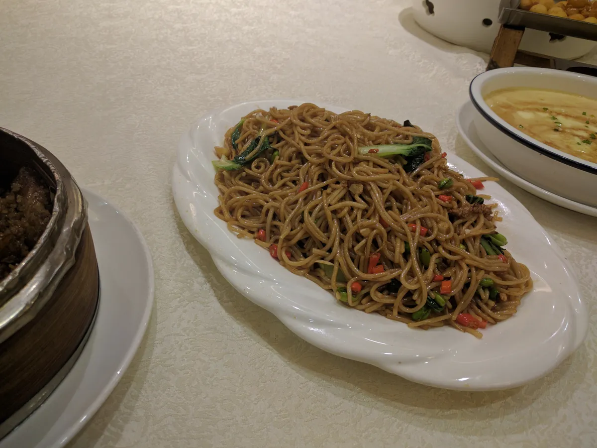 Nanchang fried rice noodles with soy aroma and wok heat