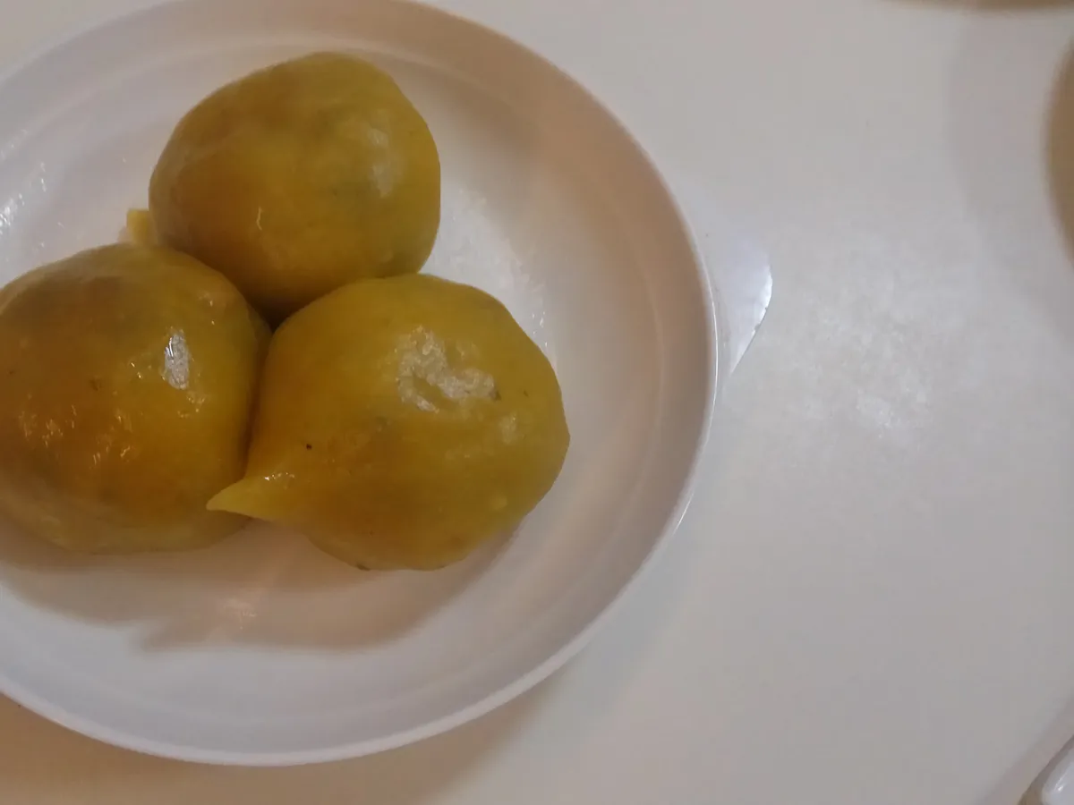 台州特色饭粉圆与鲜香馅料