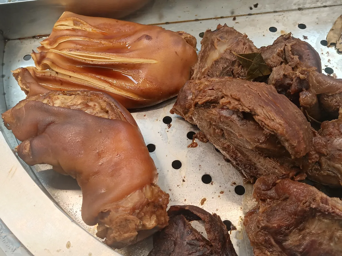 Representative braised pork knuckle, not photographed at a Tangshan restaurant
